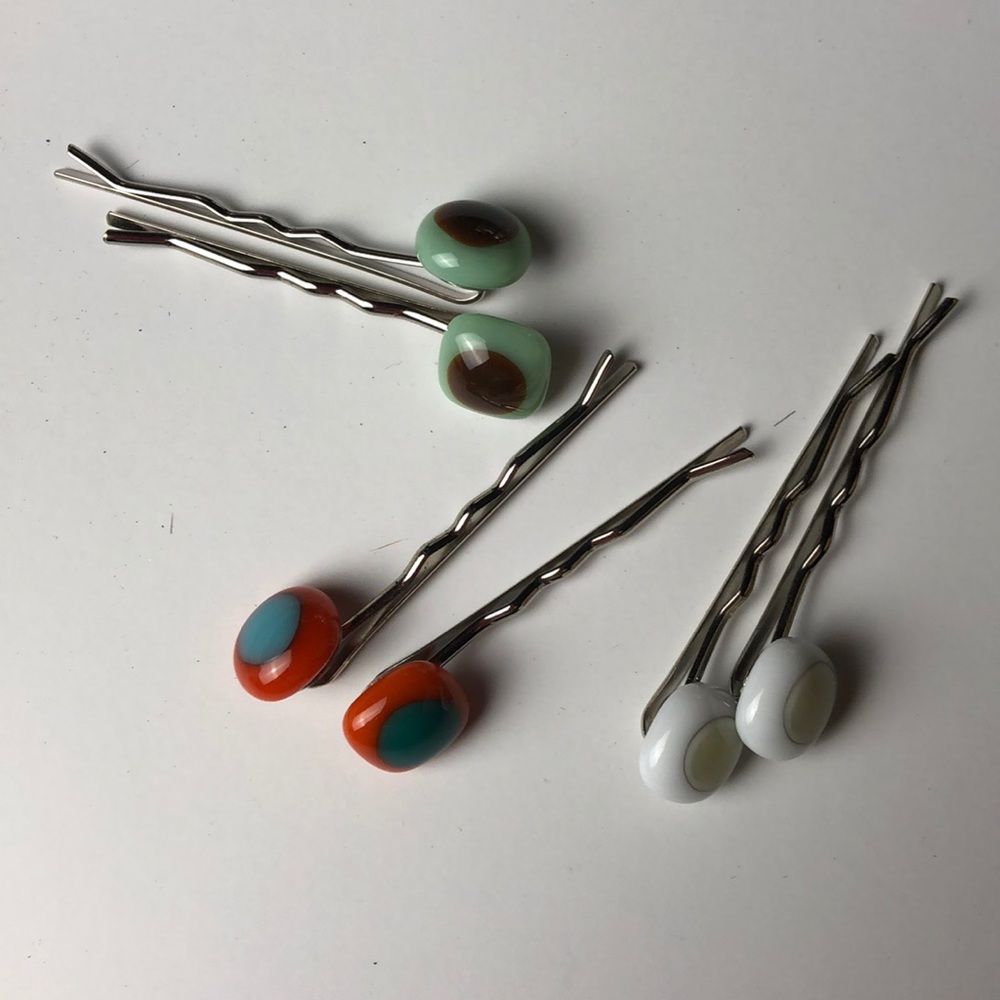 Hair pins